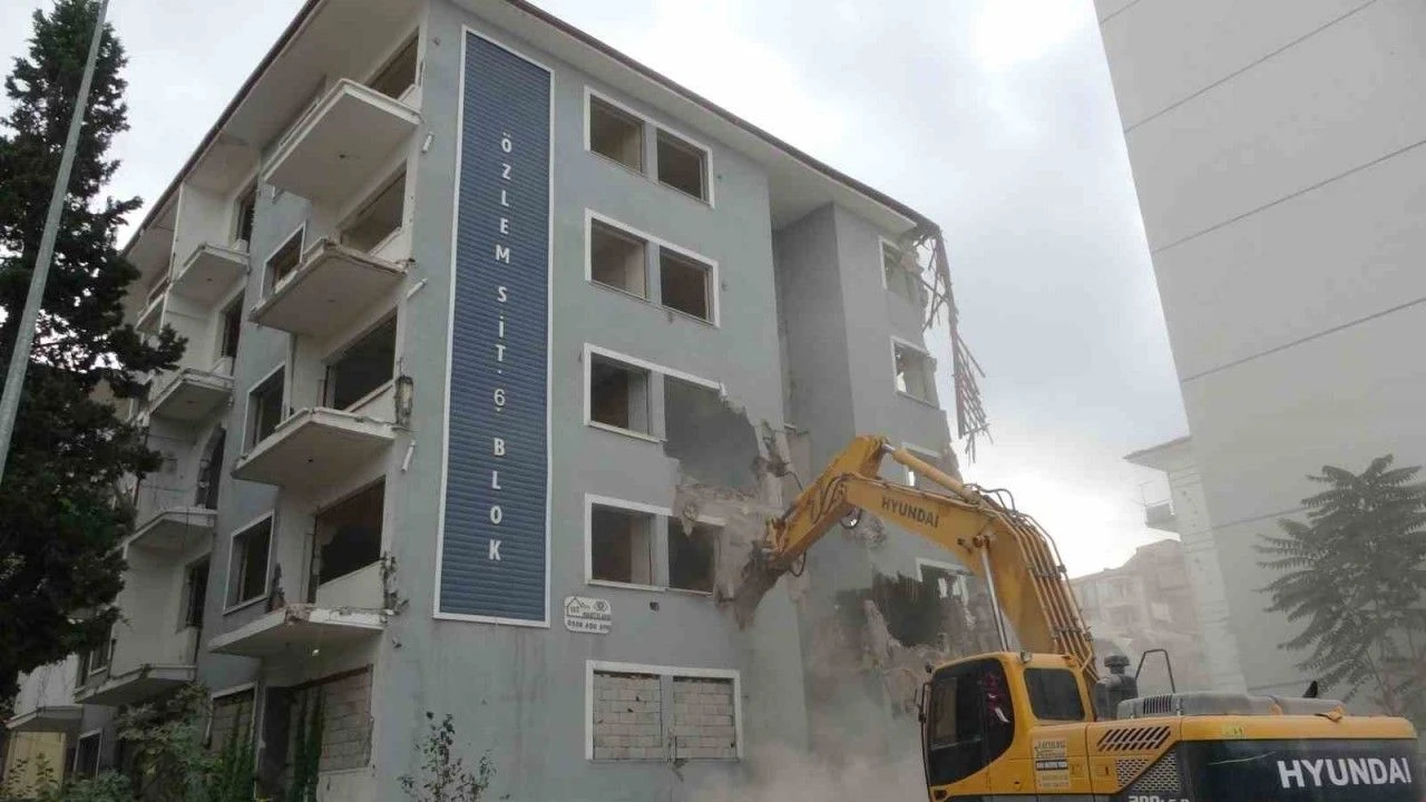 Adana’da Yıkım Kararı Bekleyen Mahalleler ve Riskli Bölgeler Açıklandı