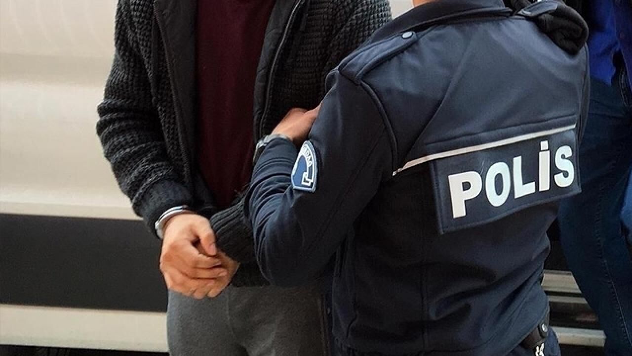 Jandarmadan Nokta Operasyon: Kozan ve Çukurova'da 4 Hükümlü Yakalandı