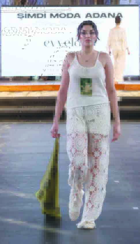 Defile 21