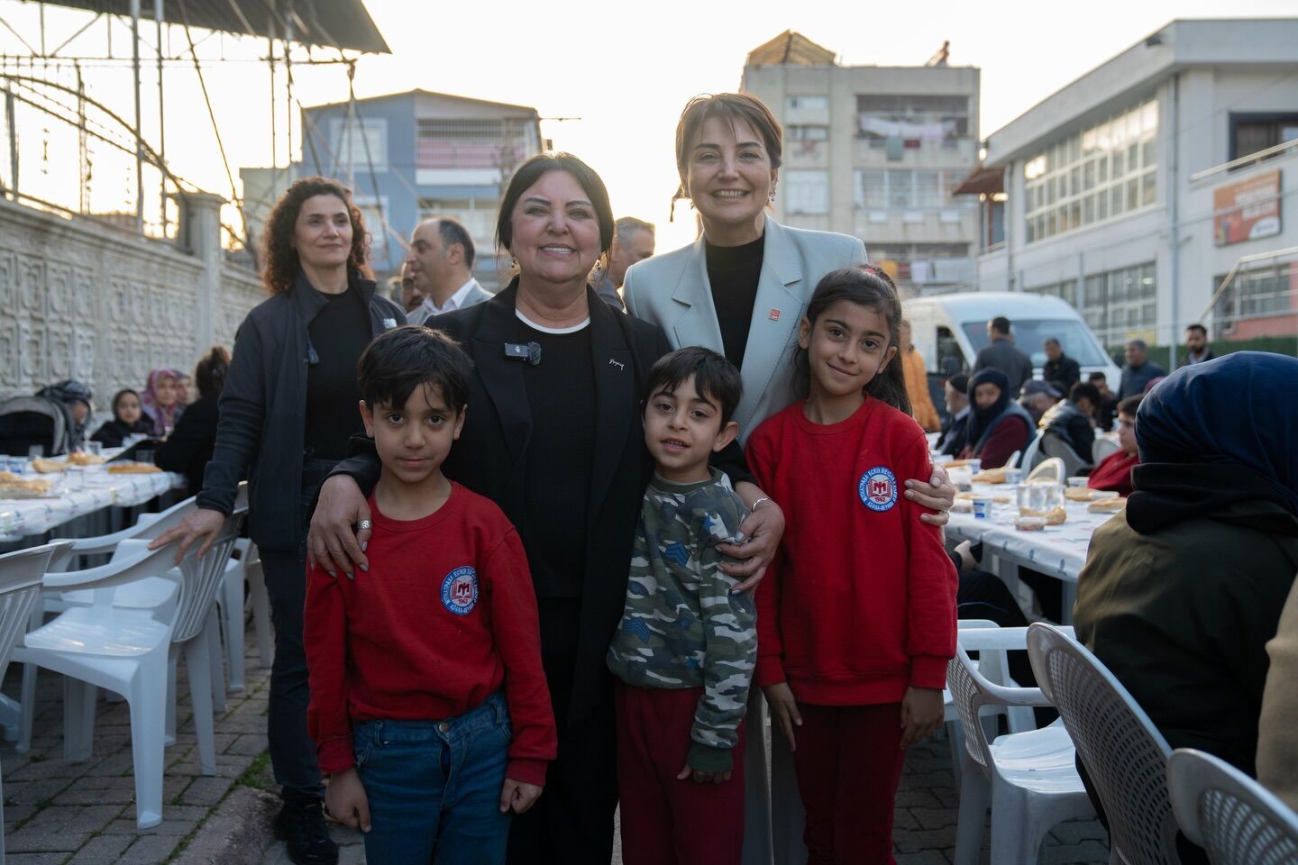Yeşi̇lyuva Mahallesi̇’nde Gönülleri̇ Buluşturan İftar 5