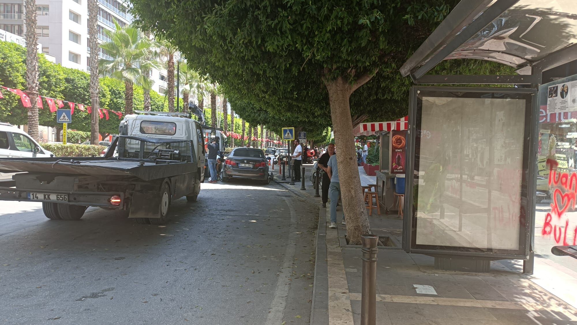 Araçlar Tek Tek Çekildi: Adana Trafiğinde Nefes Aldıran Operasyon
