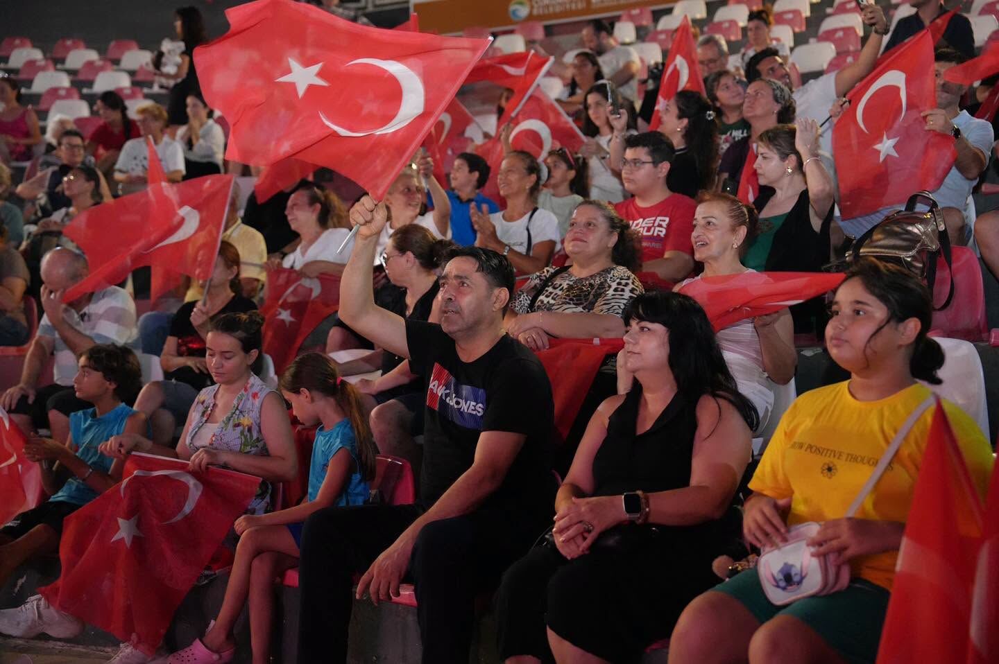 Çukurova’da 30 Ağustos Coşkusu “Yüzyilin Destani” İle Yaşandi (5)