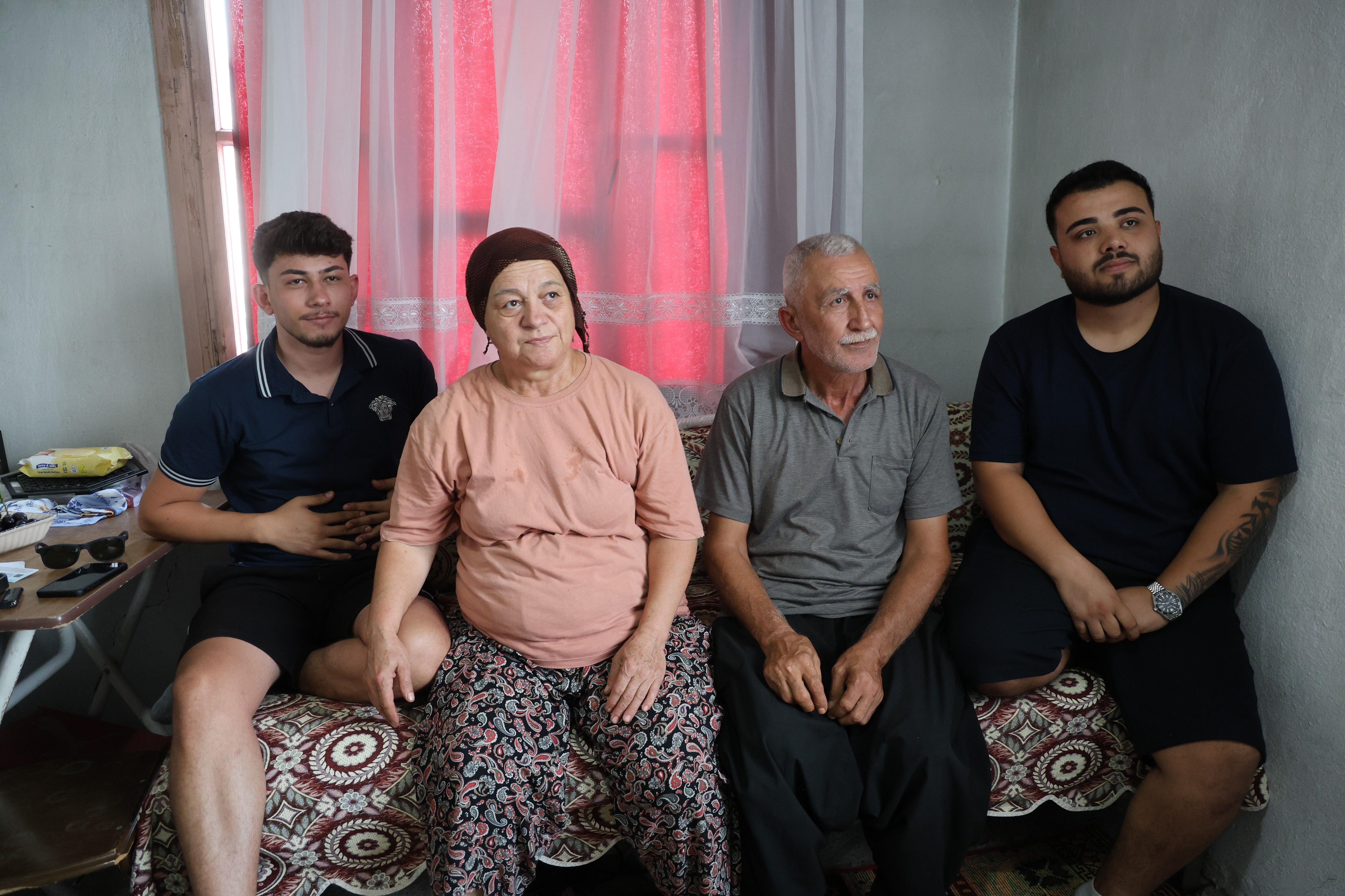 Girne’deki Feribot Faciasından Kurtulan 3 Adanalı Genç Memleketlerine Döndü