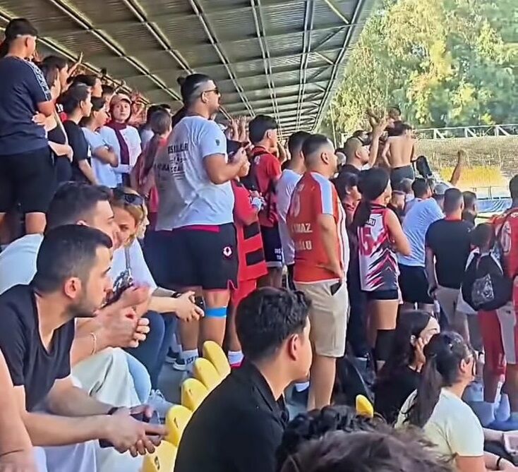 Adanaspor’da Tribün Karıştı: Genç Oyunculara Alkış, Başkan Ergin Göleli’ye Sert Tepki!