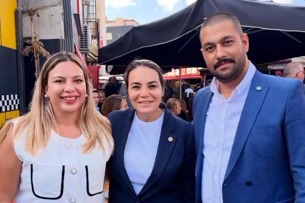 İYİ Parti Adana Teşkilatı’ndan Aksaray’daki Bayrak Mitingine Güçlü Katılım