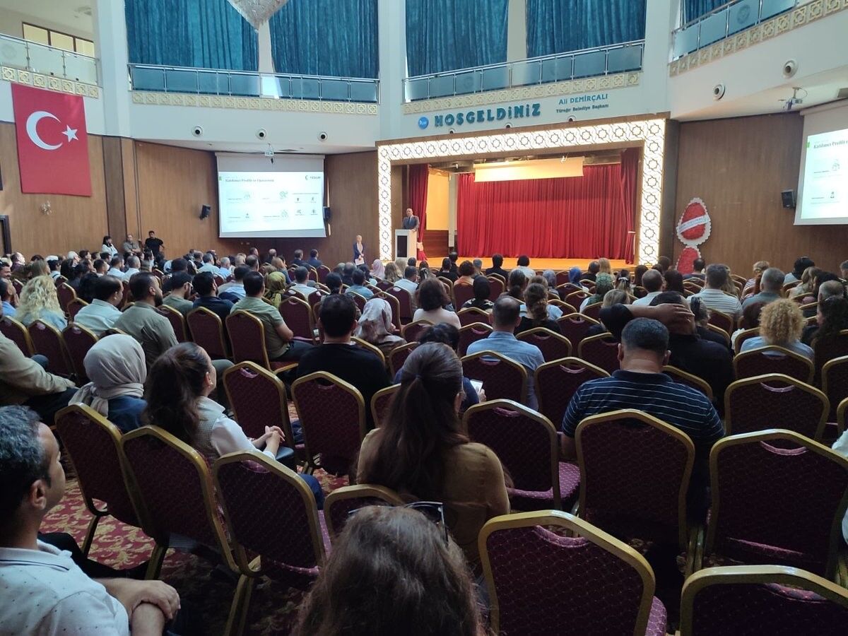 Yüreğir’de Yeşilay Kulüpleri Artık 365 Gün Sahada Olacak