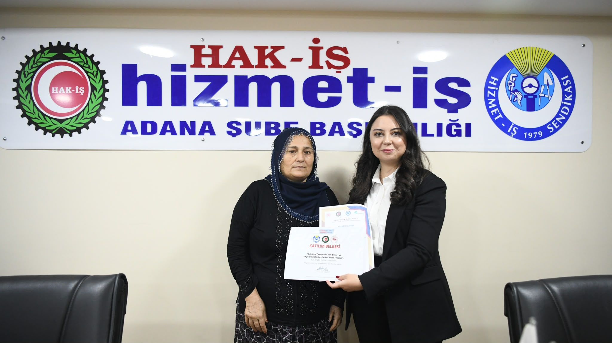 Hak Iş (2)