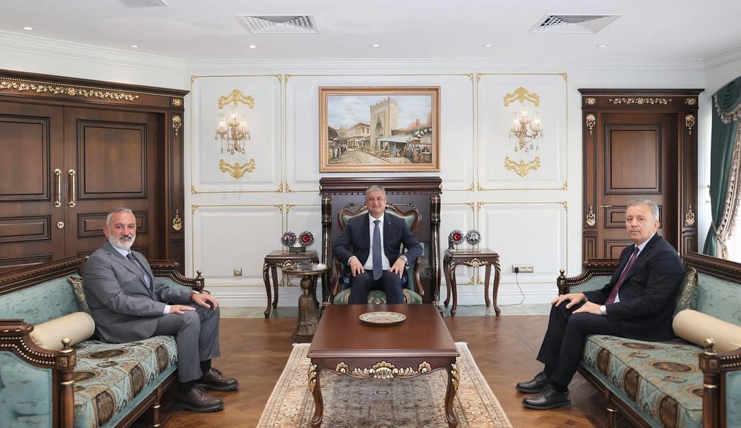Türkiye Ve Filistin Beyzbol5 Milli Takımları Valilikte Ağırlandı