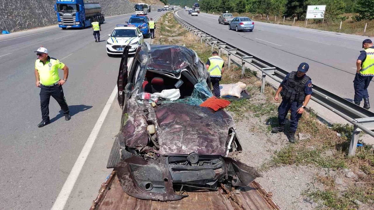 Samsun'da Feci Kaza: Hafif Ticari Araç Takla Attı, 1 Kişi Hayatını Kaybetti - Son Dakika Adana Haberleri