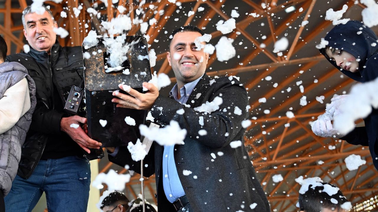 Çukurova’da Yarıyıl Tatiline Kar Sürprizi