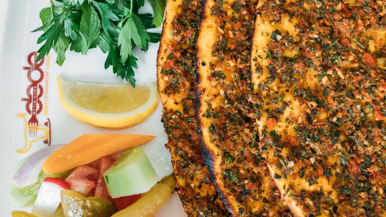 Adana'da üç ayrı ateş yakan mutfak: Dede Kebap