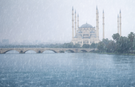 Adana'da Sağanak Engeli: Uçurtma Şenliği Ertelendi