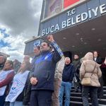 İzmir'de belediye memurlarının 'TİS' eylemi sürüyor