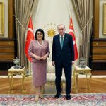 Sunay Karamık Cumhurbaşkanı Erdoğan ile Külliye'de Bir Araya Geldi!