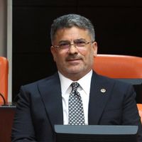 Özel