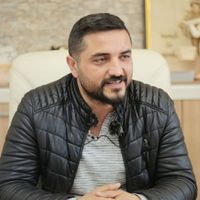 Özel