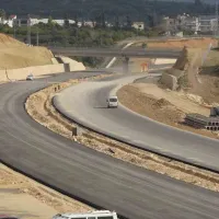 Özel
