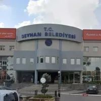 Özel