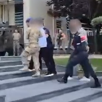 Özel