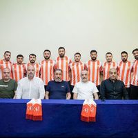 Özel