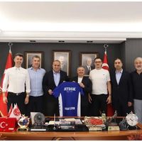 Özel
