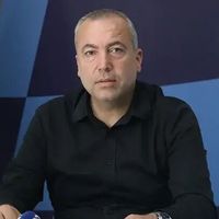 Özel