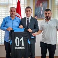 Özel