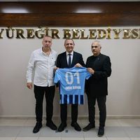 Özel