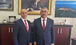 İlçe Gençlik ve Spor Müdürü'nden Başkan Karataş’a Ziyaret: Yeni Hizmetleri Anlattı