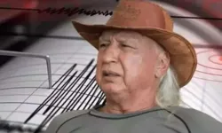 Şener Üşümezsoy Biyografisi, Evli Mi, Kiminle Evli, Çocuğu Var Mı, Aslen Nereli, Nerede Yaşıyor?