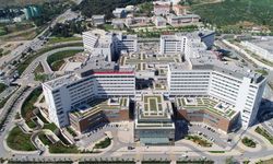 Adana Şehir Hastanesi Kavşağı'nda Trafik Çilesi Büyüyor