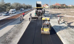 Adana’da Yol Konforu Artıyor: ABB’den Asfalt Atağı