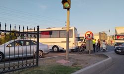 İşci Servisi İle Yolcu Minibüsü Çarpıştı: 4 Yaralı