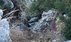 Otomobil Uçuruma Yuvarlandı: Genç Sürücü Hayatını Kaybetti