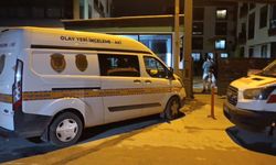 İzmir’de dehşet: Anne ve babasını öldürüp intihar etti