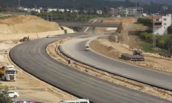 Adana’da O Yol İçin Düğmeye Basıldı! 5 Bin Metrekarelik Çalışma