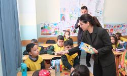 Ceyhan Belediye Başkan Vekili Yıldız 23 Nisan Coşkusunu Paylaştı