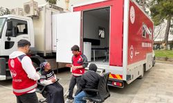 Mobil Sosyal Hizmet Ekibi Karaisalı’da Sahaya İndi