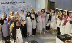 Adana'da Depremzede Kadınlar Ünlü Şeflerle Aynı Mutfakta Buluştu