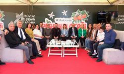 CHP’den Karnaval Çıkarması! Adana’da Renkli Görüntüler