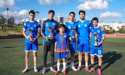 Adana Futbolunda Tarihi Devrim: Seyhan Belediyespor 4 Kategoride Türkiye Şampiyonası'nda!