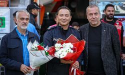Adana Demirspor’dan Polis Teşkilatına Çiçekli Kutlama