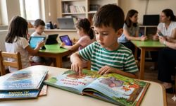 “Tablet Nesli” Tehlikede: Çocuklar Kitap Sayfasını “Kaydırmaya” Çalışıyor