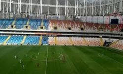 Skorbord Yok, Anons Yok, Özel Güvenlik Yok, Taraftar Yok, Başkan Yok!