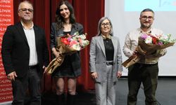 Adana'da 'Duygusal Açlık' Masaya Yatırıldı!