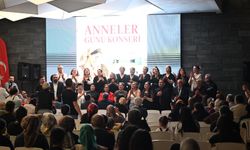 Sarıçam'da Annelere Özel Türkü Ziyafeti