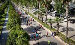 Merkez Park’ta Büyük Buluşma: AOSB Koşusuna Yoğun Katılım