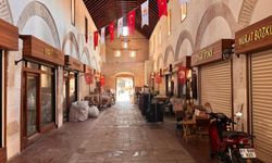 Restorasyon da Yetmedi: Adana'da 5 Asırlık Tarihi Çarşı Adı Gibi "Kapalı" Kaldı