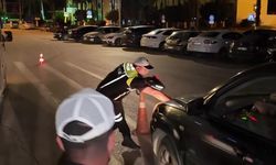 Adana'da "Anksiyete" Bahanesiyle Polise Çarpıp Kaçan Alkollü Sürücüye Rekor Ceza!