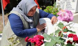 Adana Şehitliği’nde Buruk Bayram